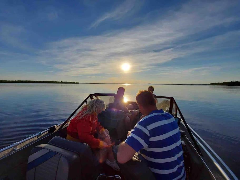 Mukava Saunallinen Kaksio Omalla Sisaeaenkaeynnillae Ja Ilmaisella Autopaikalla Kuopio Kültér fotó