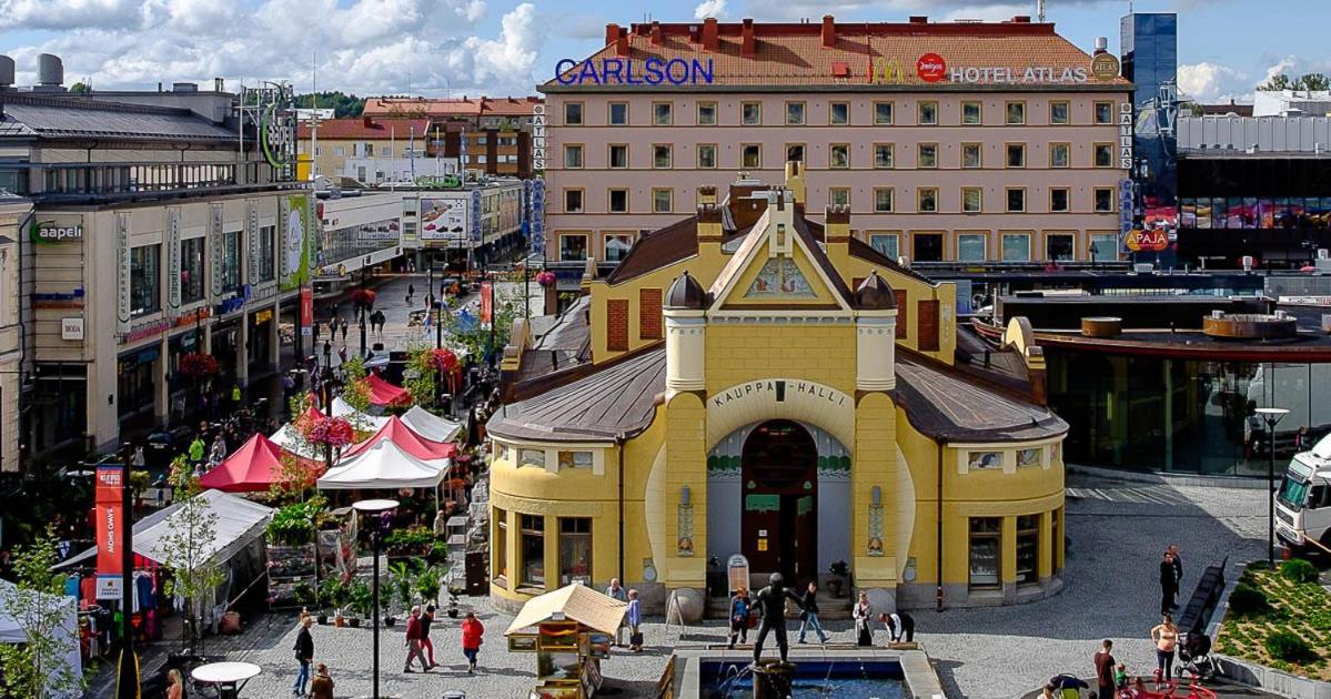 Mukava Saunallinen Kaksio Omalla Sisaeaenkaeynnillae Ja Ilmaisella Autopaikalla Kuopio Kültér fotó